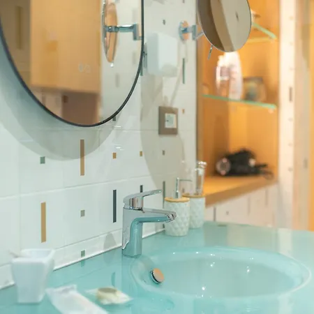 Garden Luxury Residences טיראנה