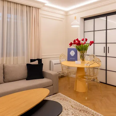 Garden Luxury Residences * 티라나